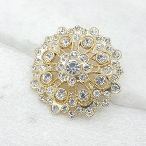 ✔️ Gold & Crystal Starburst Brooch